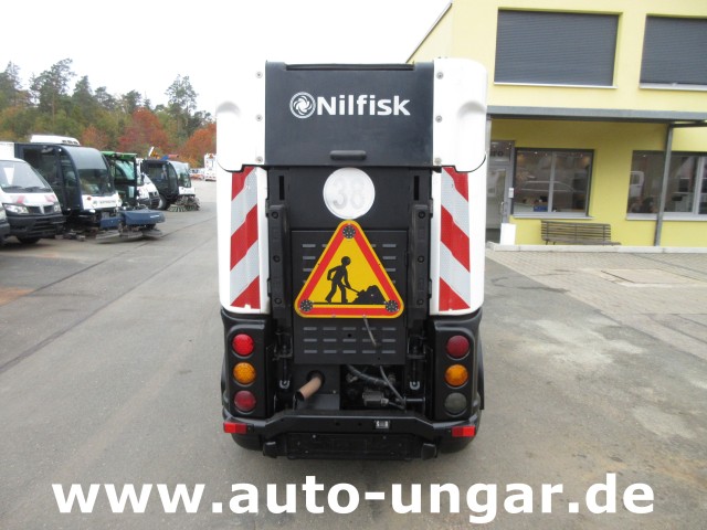 Nilfisk - CR3500 Bj. 2015 Kehrmaschine 4x4 Schmidt Multigo - Flexigo