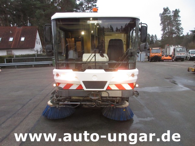 Ravo - Compact C 540 Kehrmaschine Baujahr 2009 Streetsweeper 5m³